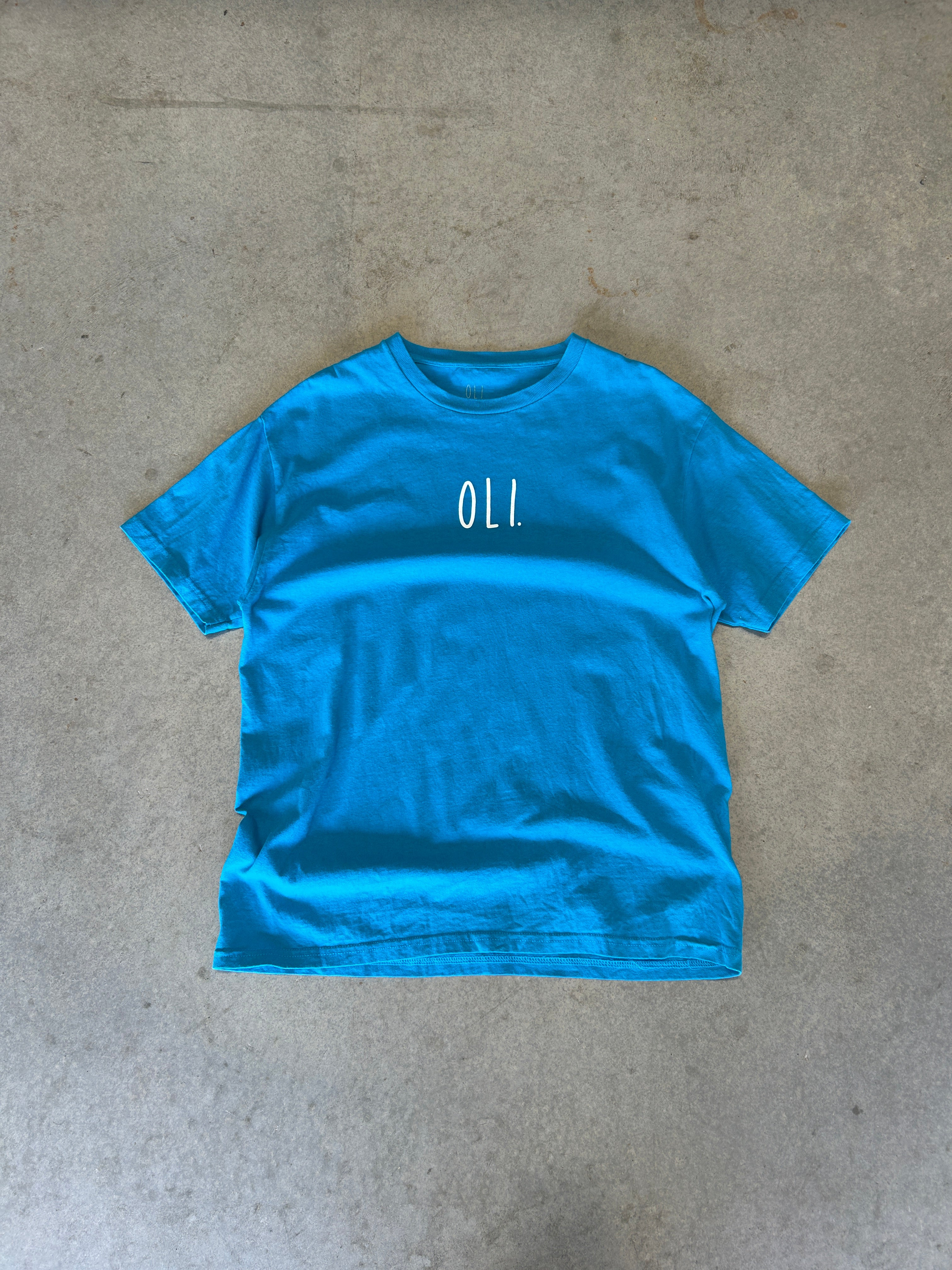 PRE LOVED | STAPLE T CYAN - L