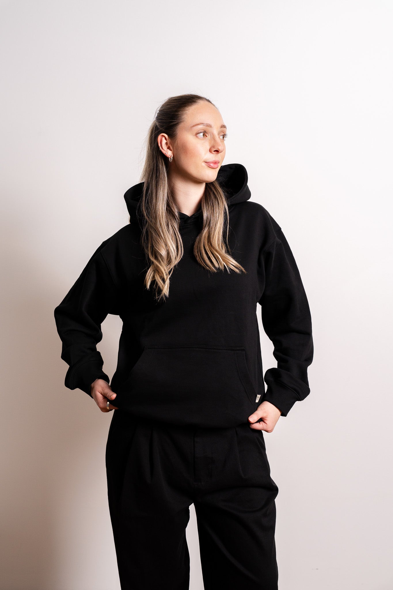 Classic Hood - Black