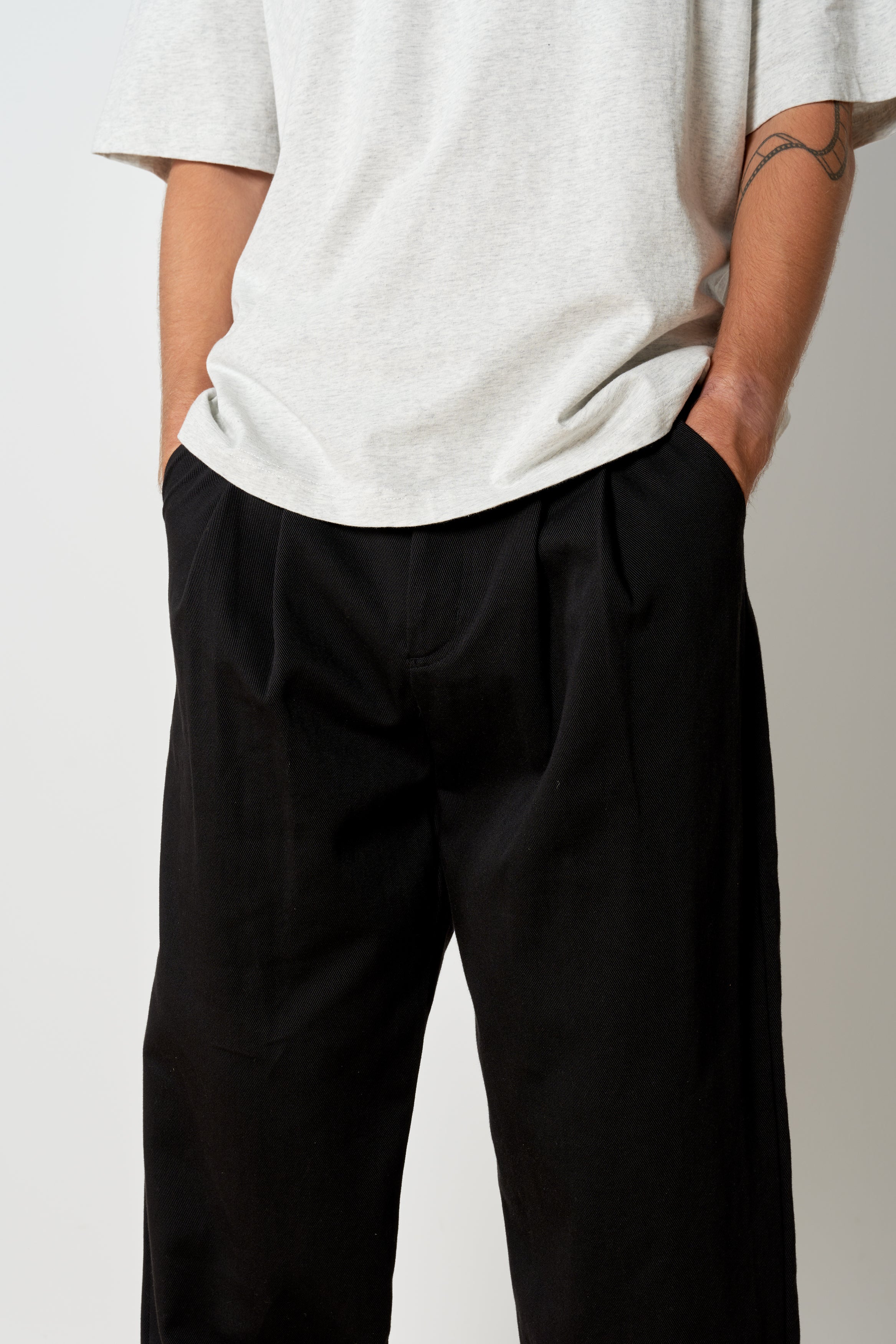 Pleated Pant - Black