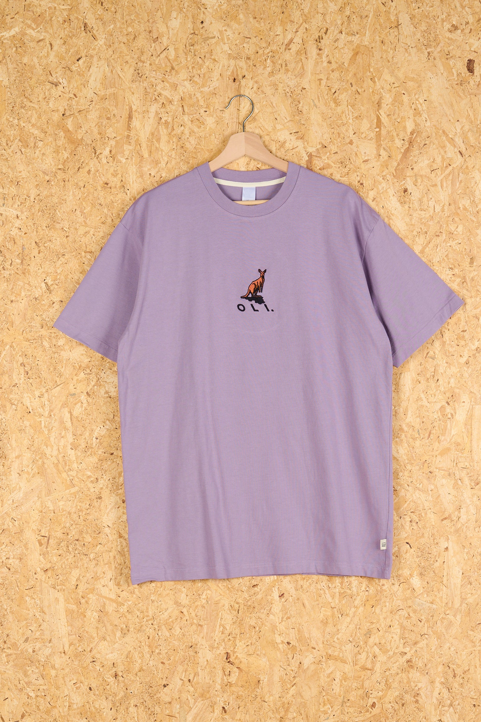 PRE LOVED | Kangaroo Embroidered T Purple - L