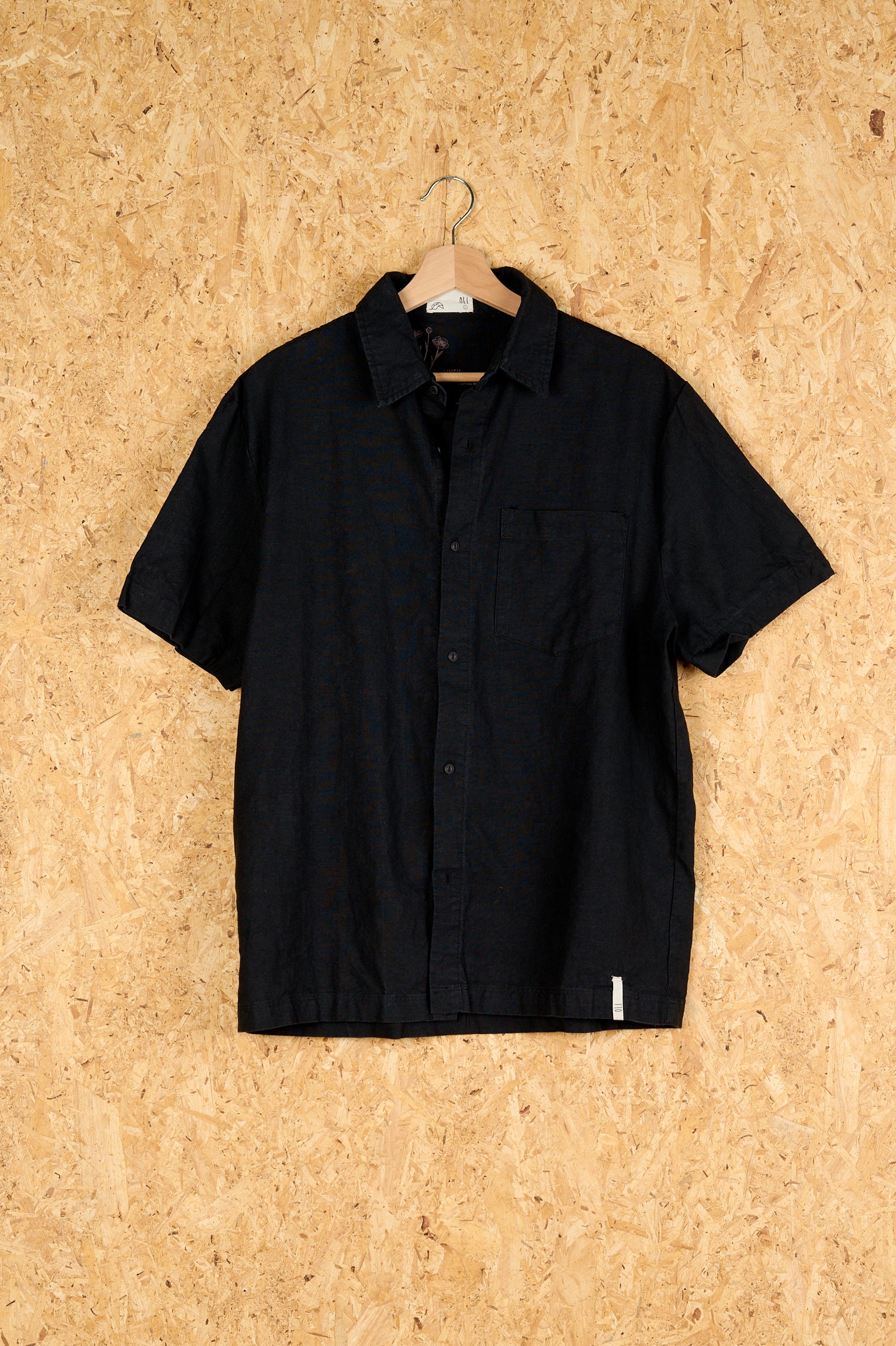 PRE LOVED | Linen Button up Shirt Black - L