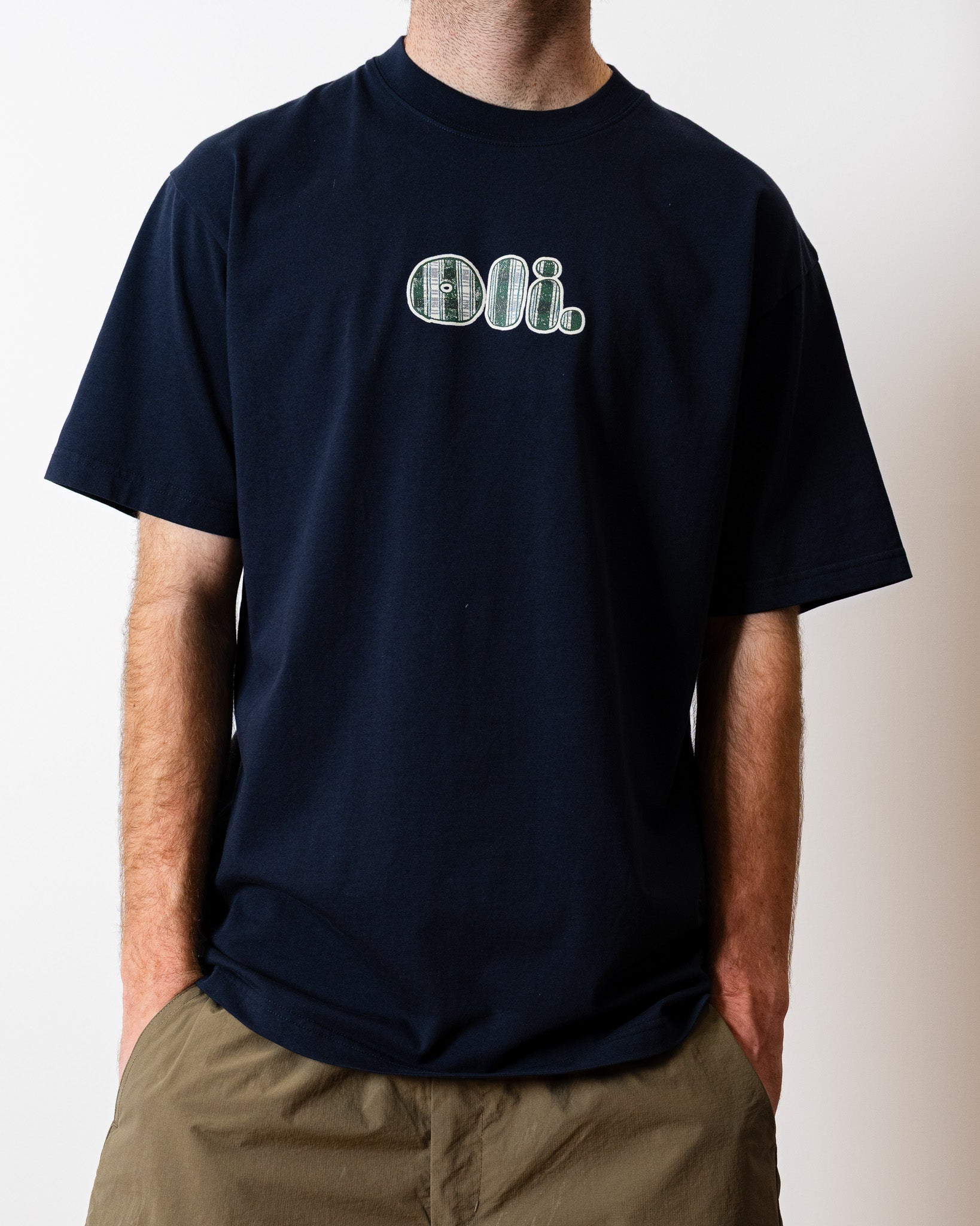 Upholstery T - Navy - Oli.