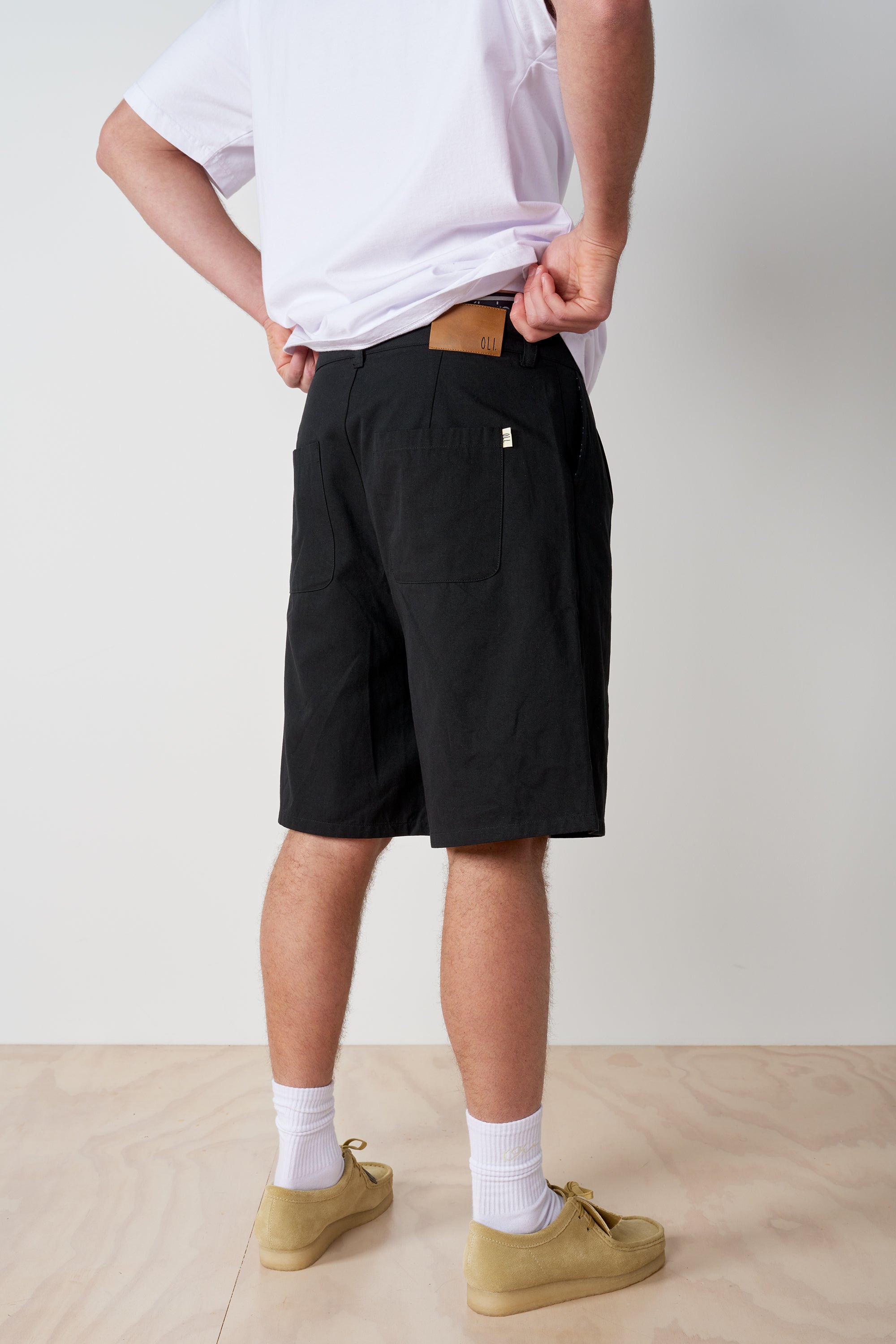 Pleated Cotton Short - Black