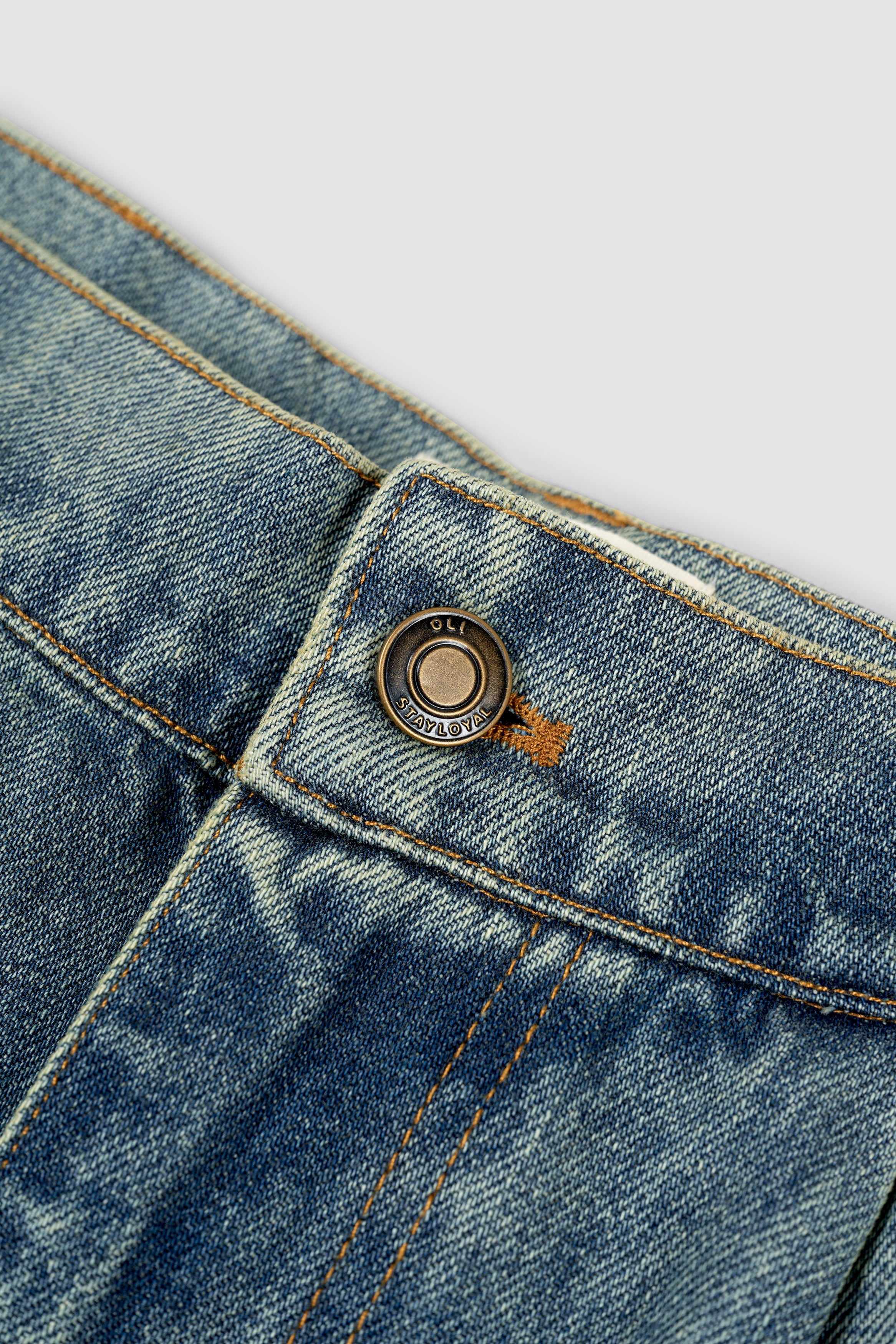 Pleated Denim Short - Coffee Wash