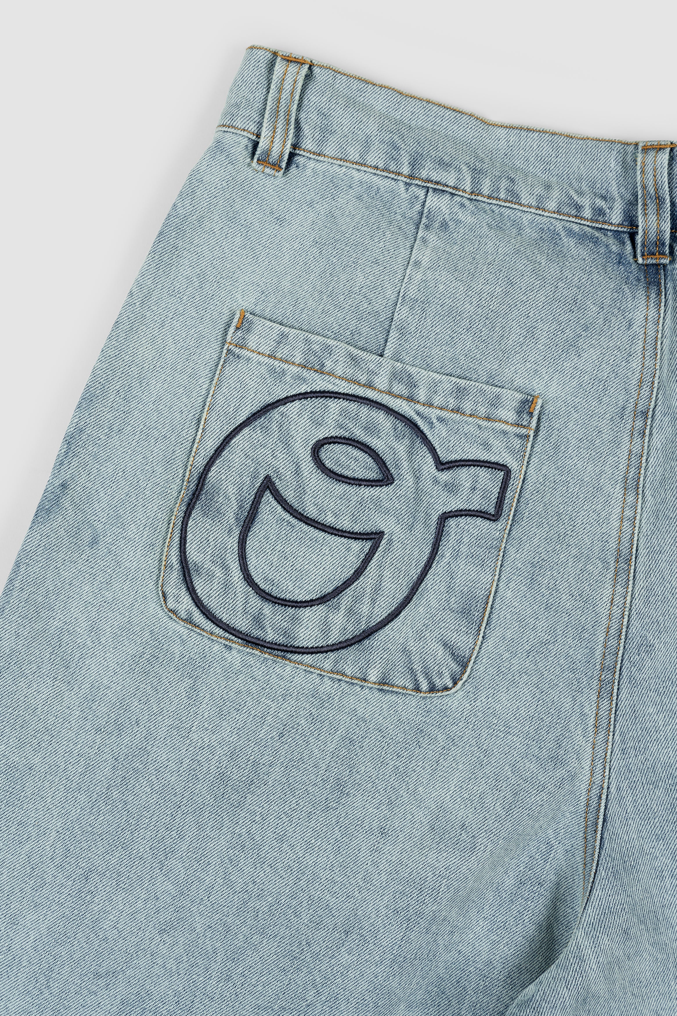 Pleated Denim Short - Washed Blue