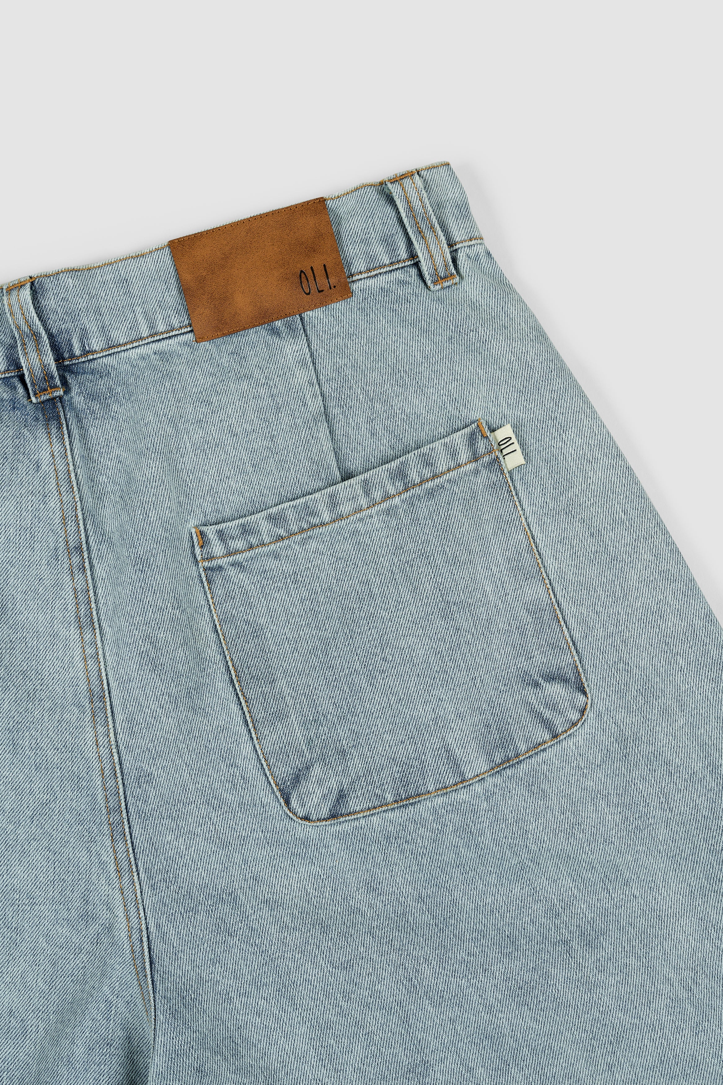 Pleated Denim Short - Washed Blue
