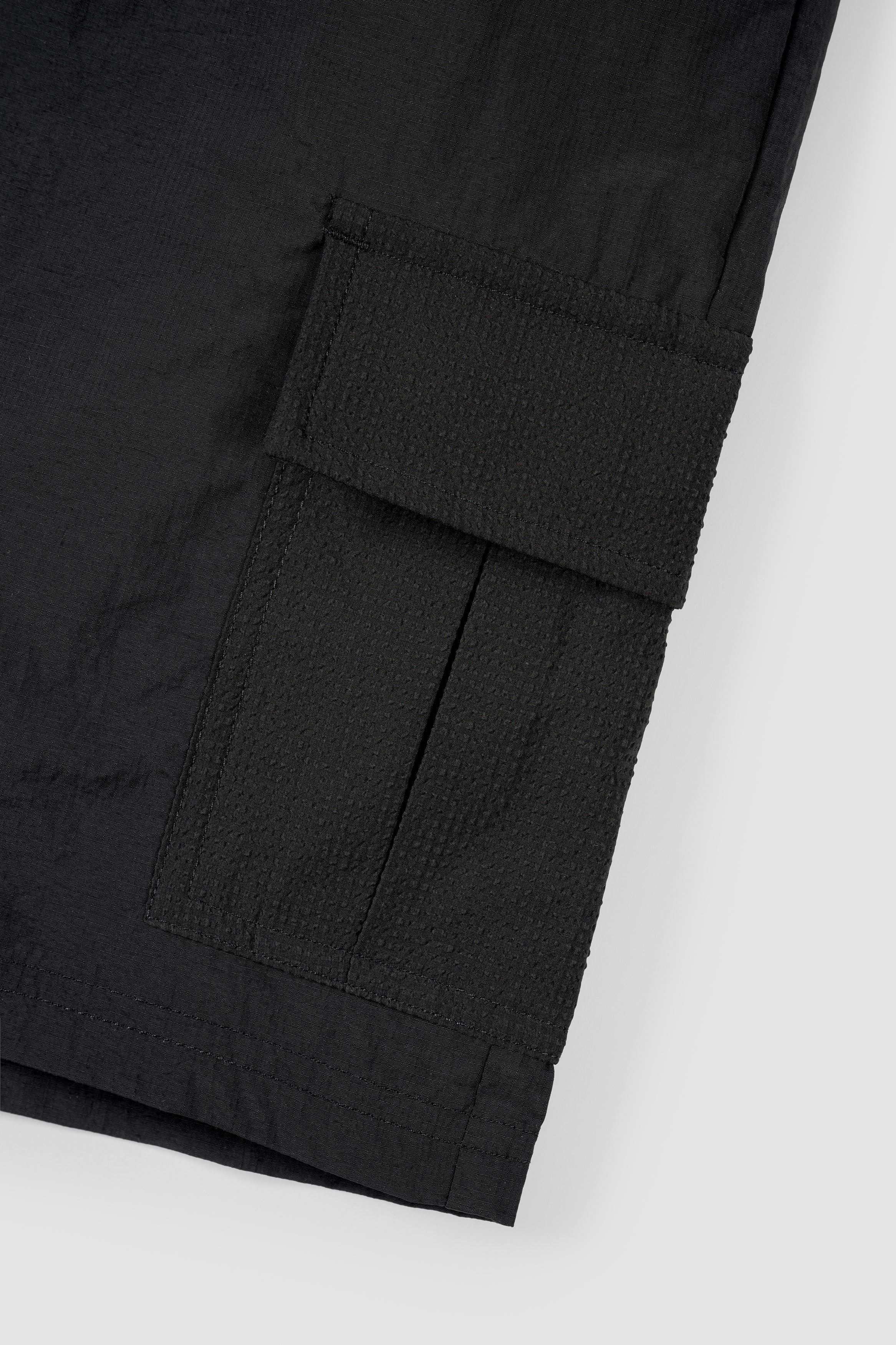 Outside Short - Black