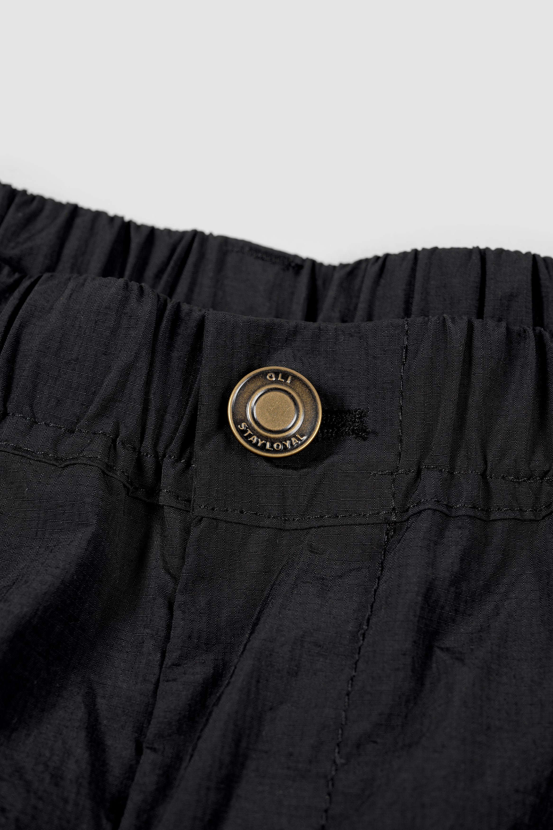 Outside Short - Black