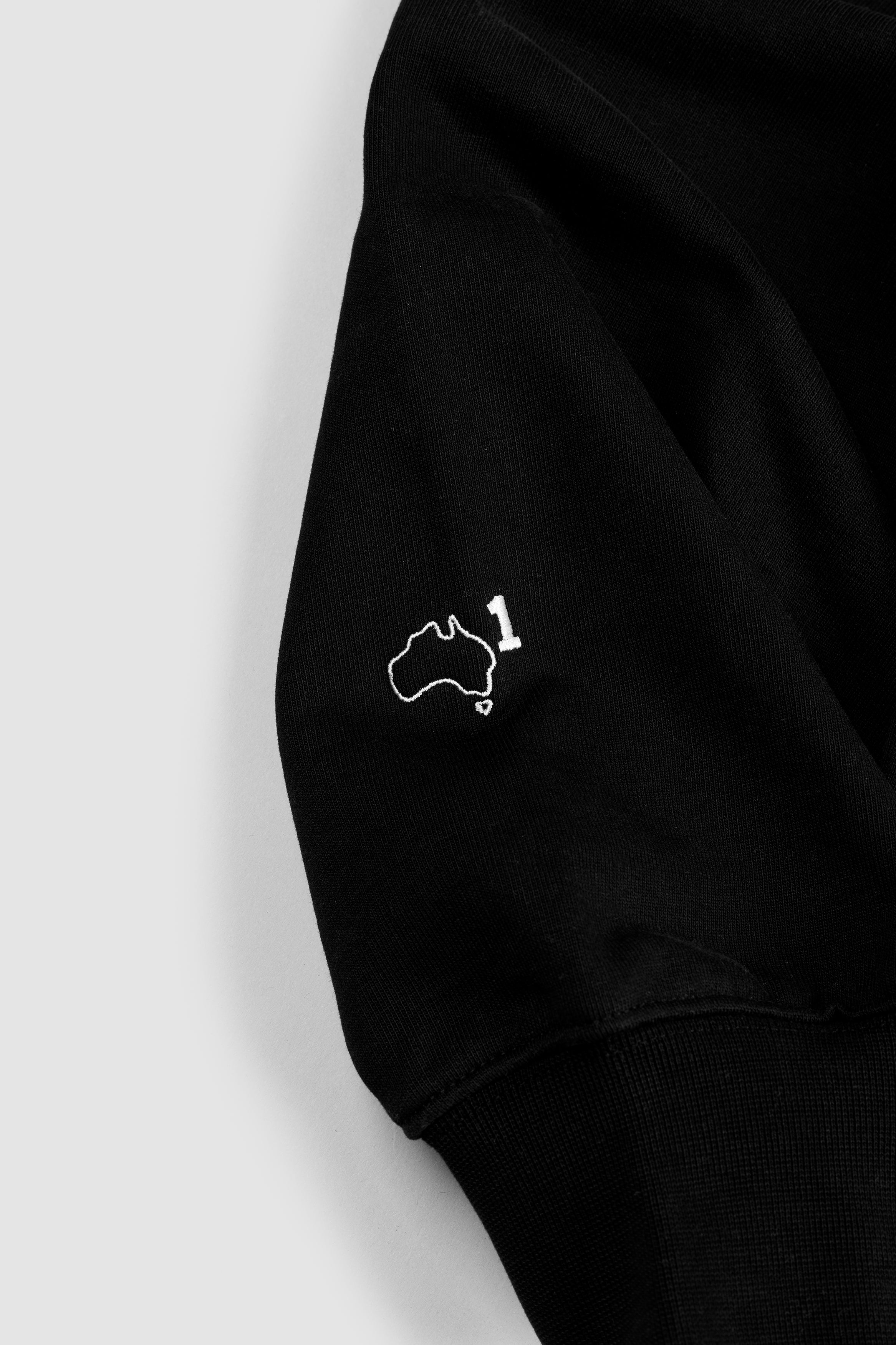 Oli. x Arnold Hood - Black