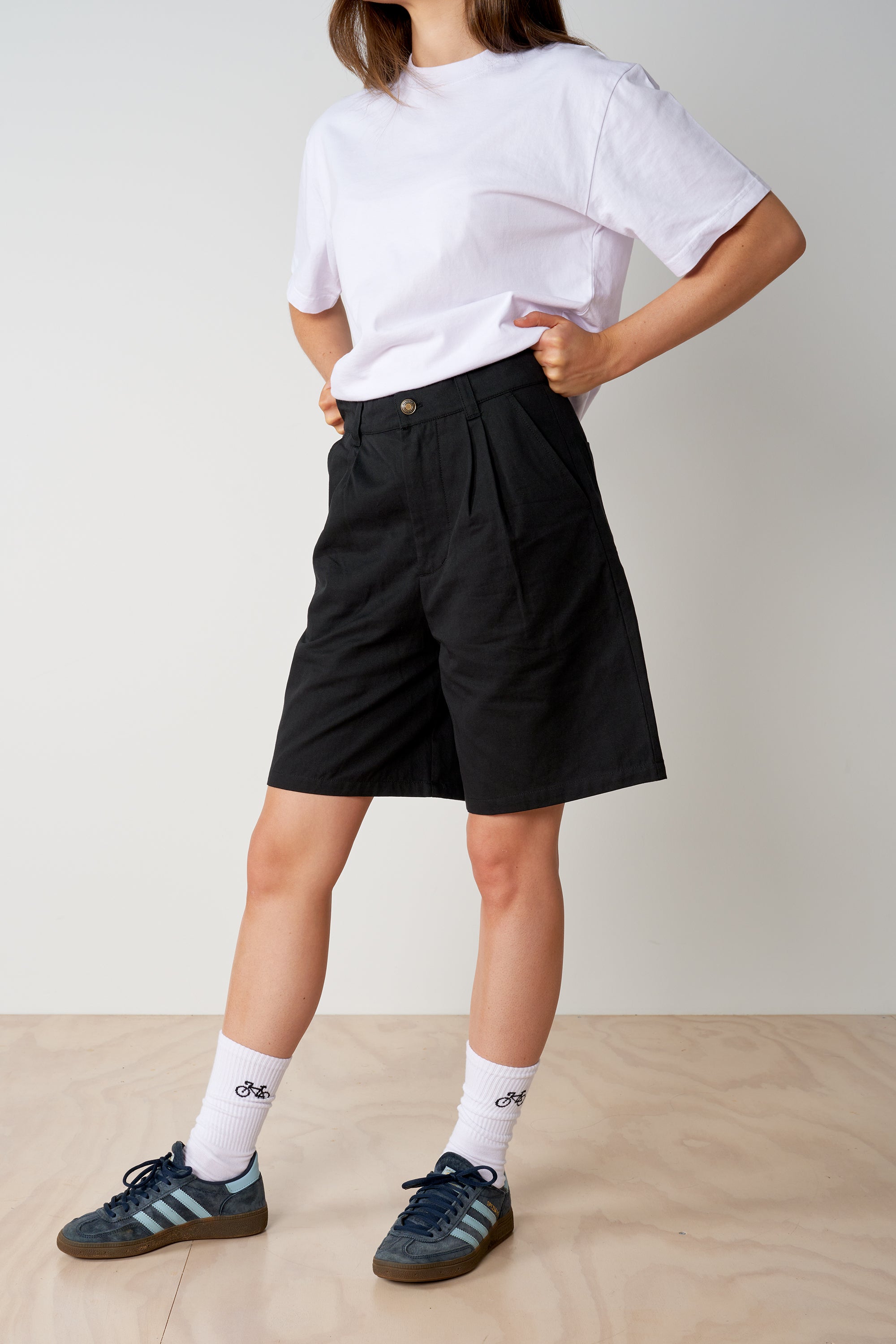 Pleated Cotton Short - Black