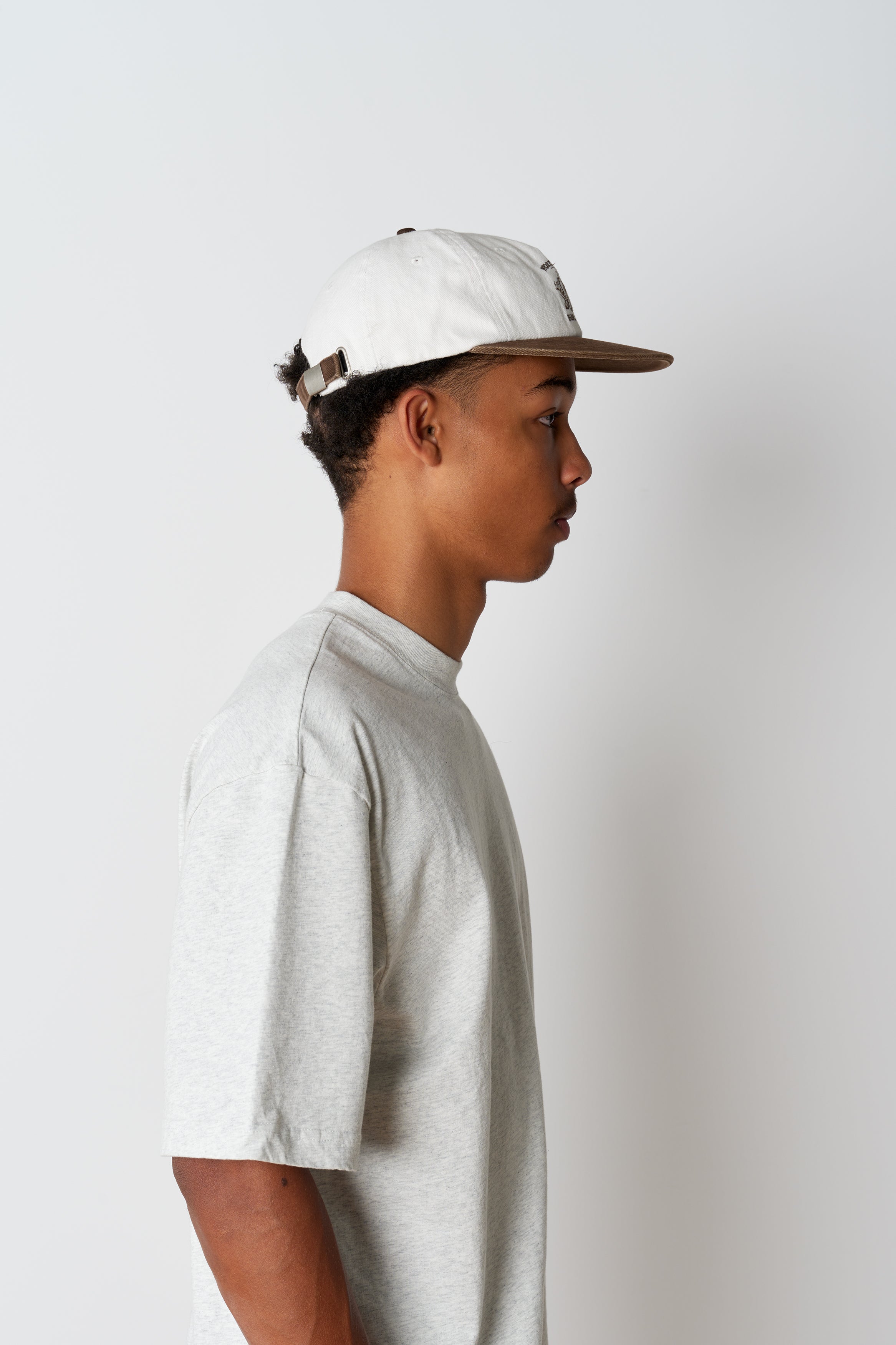 Hardly Working Cap - Cream/Choc