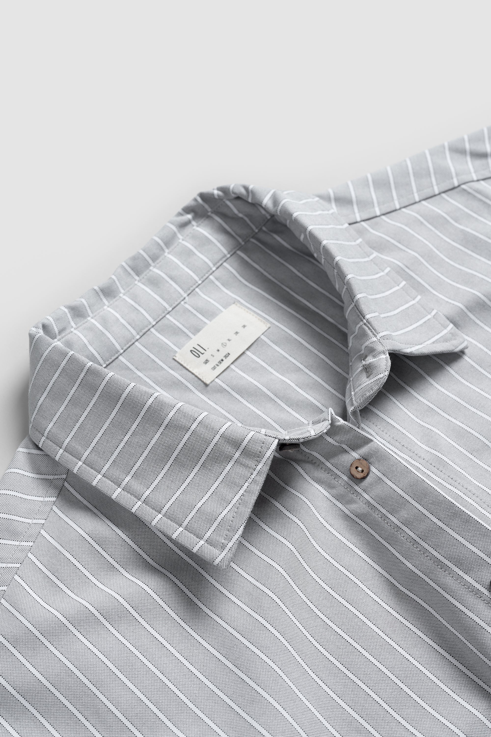 Script Button Up - Grey