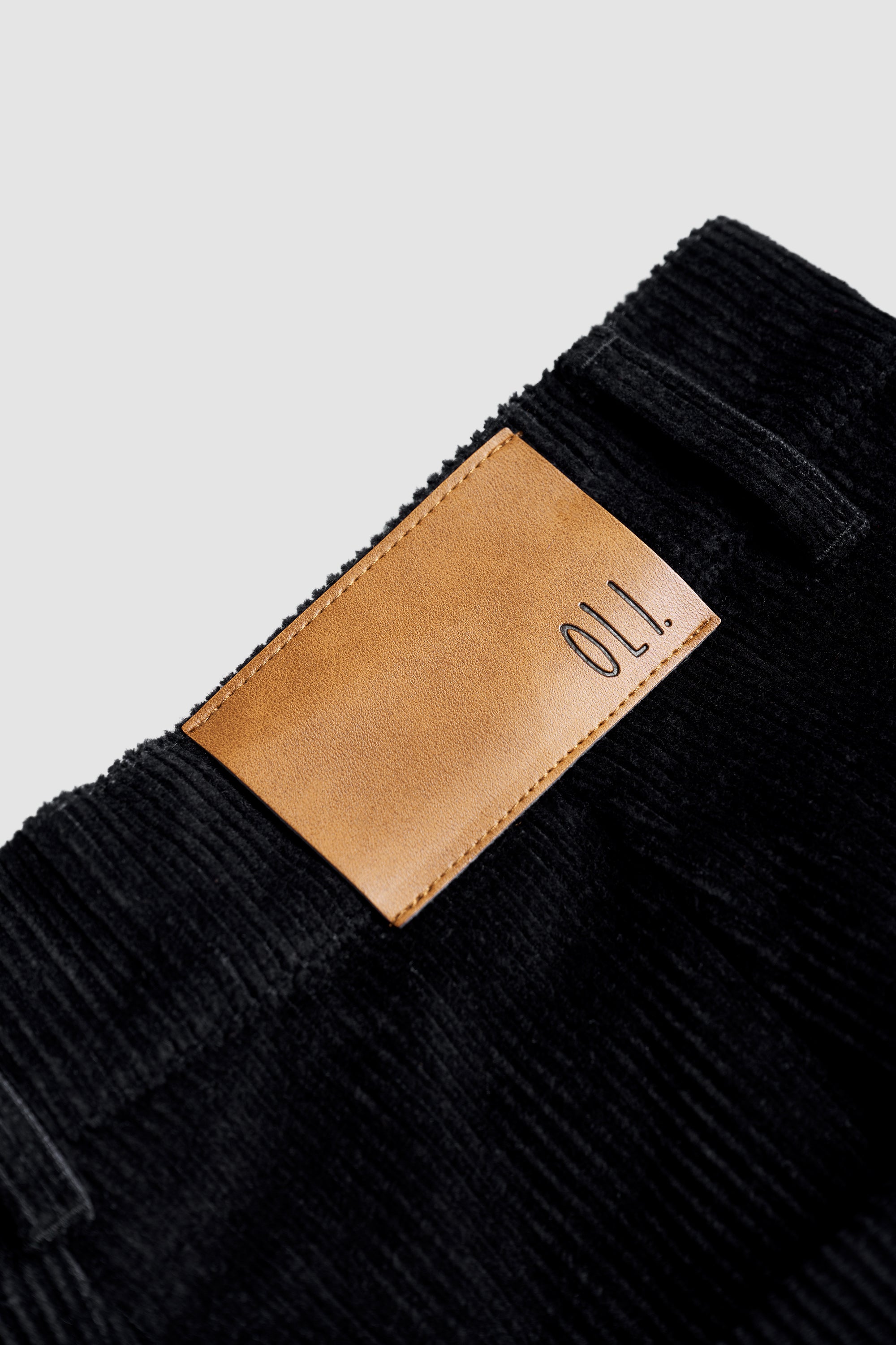 Pleated Short - Black Cord