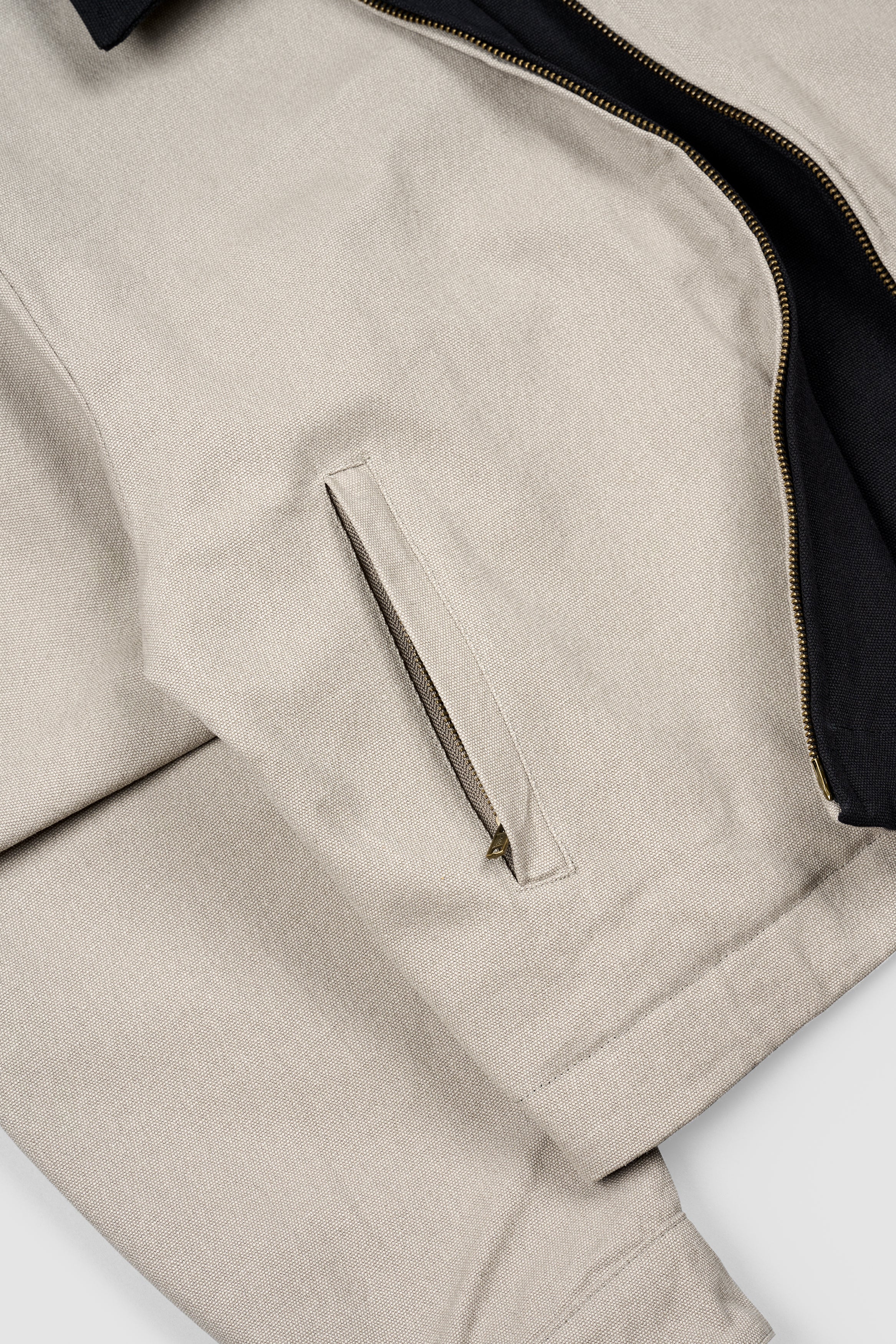Cropped Reversible Kelpie Jacket - Black/Stone