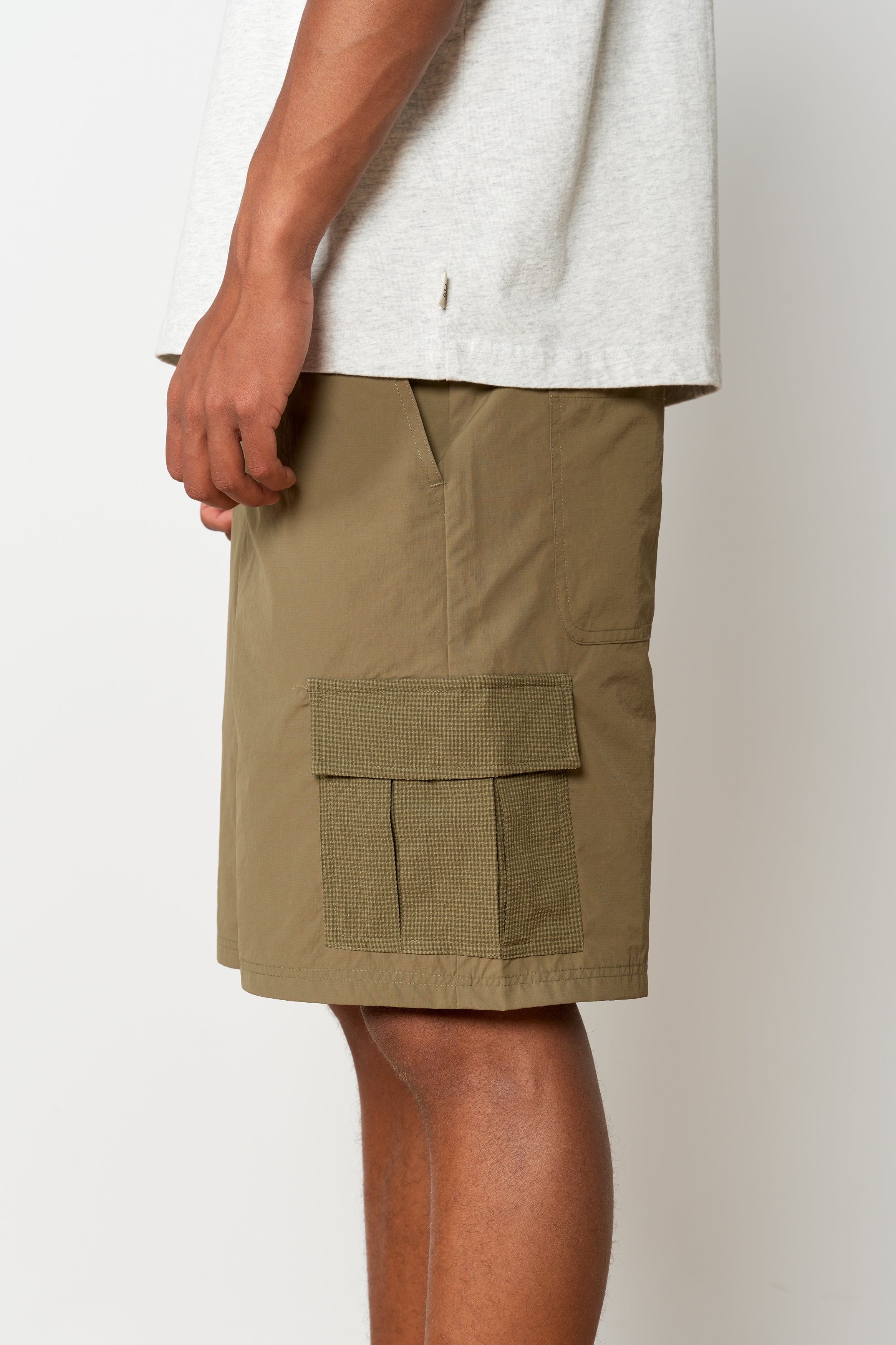 Outside Short - Khaki