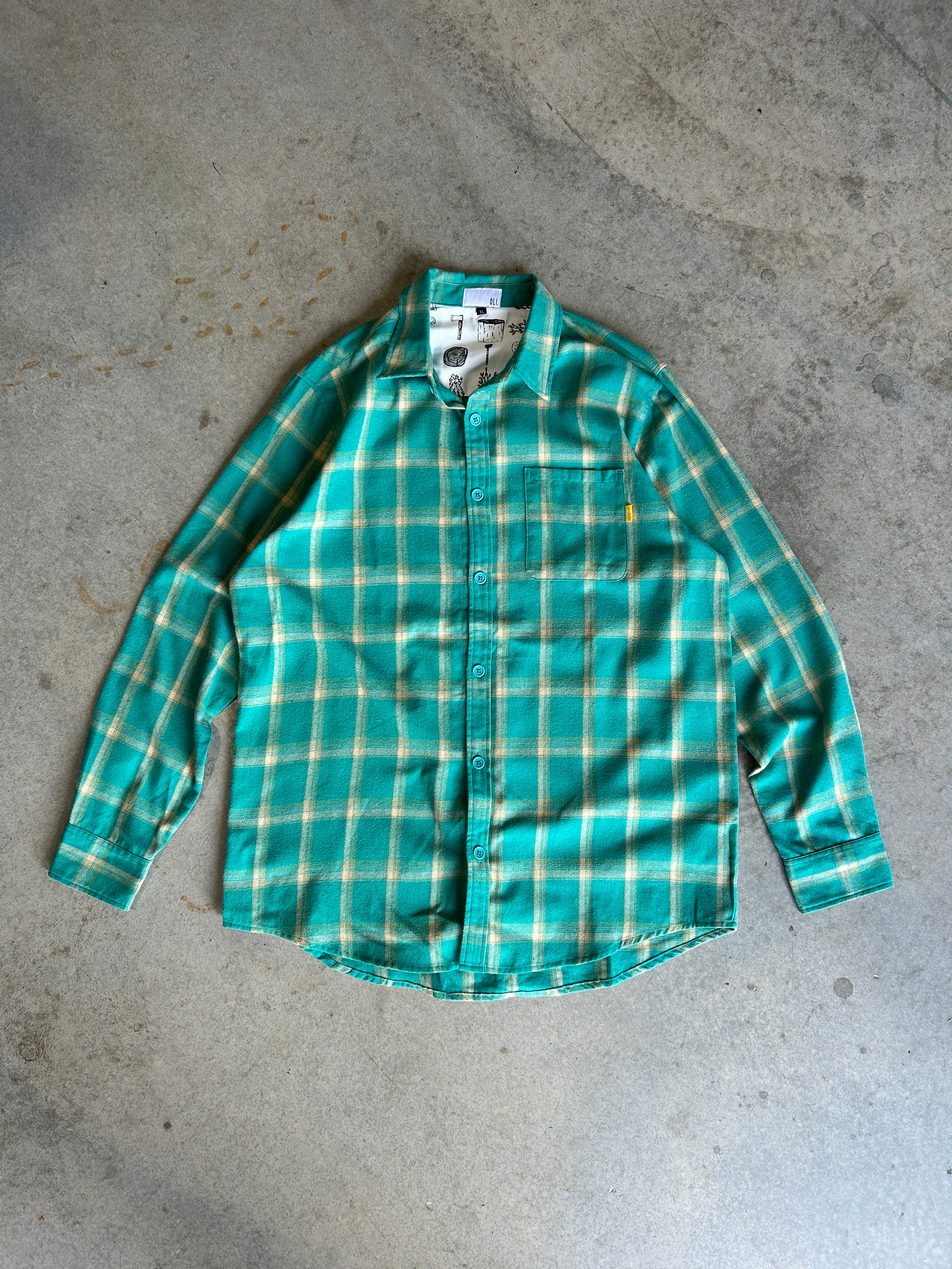 PRE LOVED | FLANNEL BUTTON UP - XL