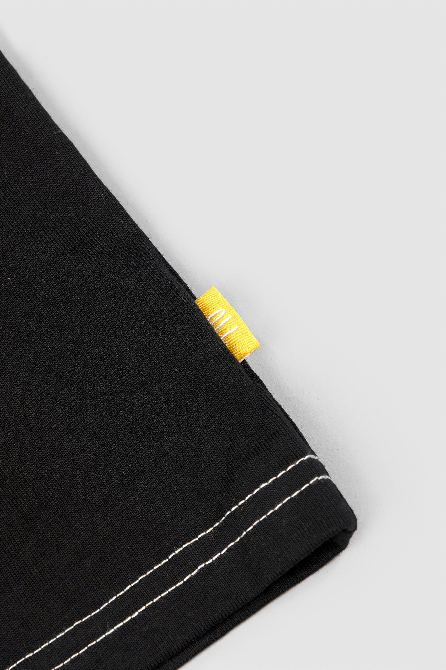 *IMPERFECT* Contrast Pocket T - Black