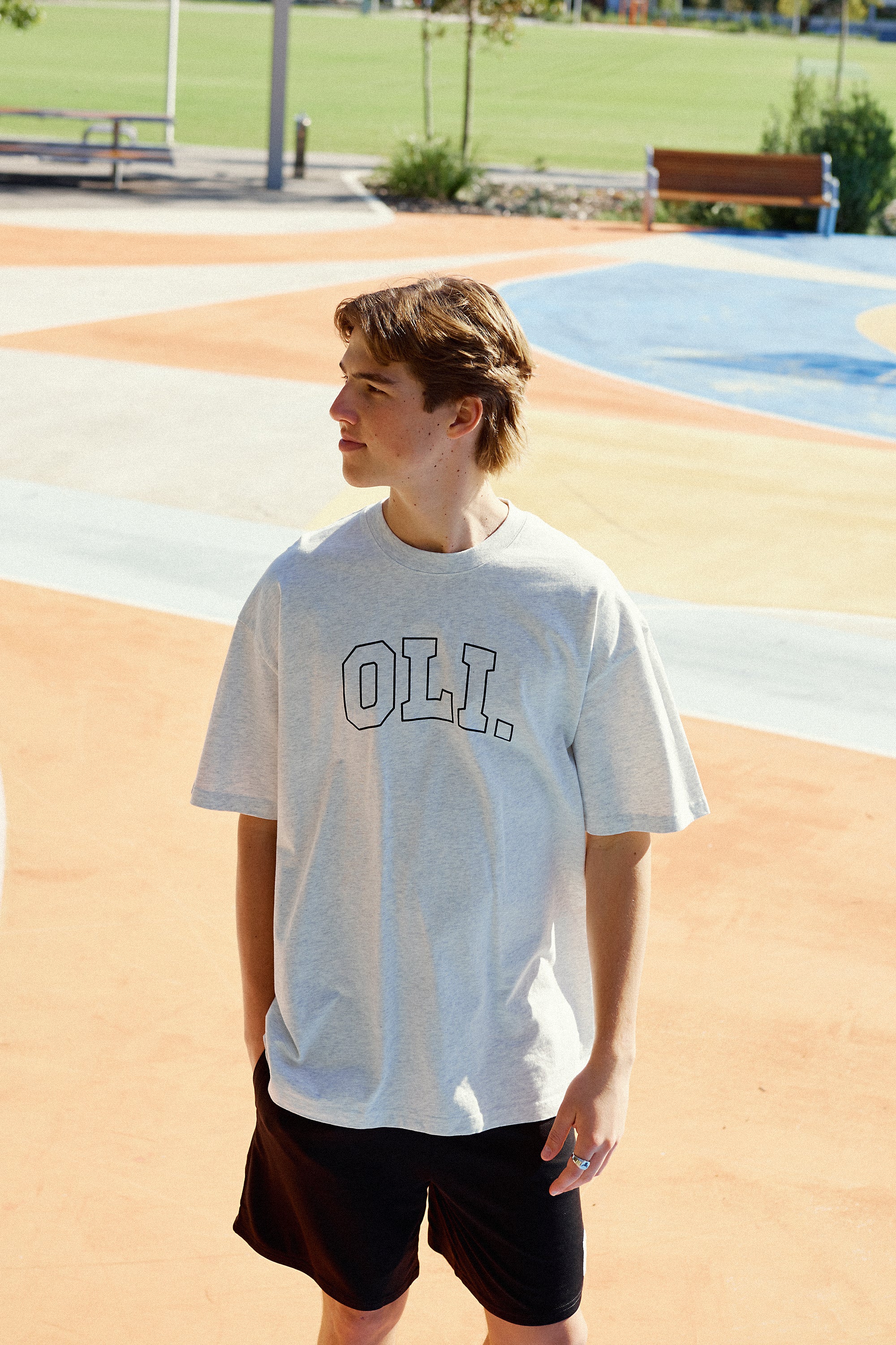 *IMPERFECT* University T - Snow Marle
