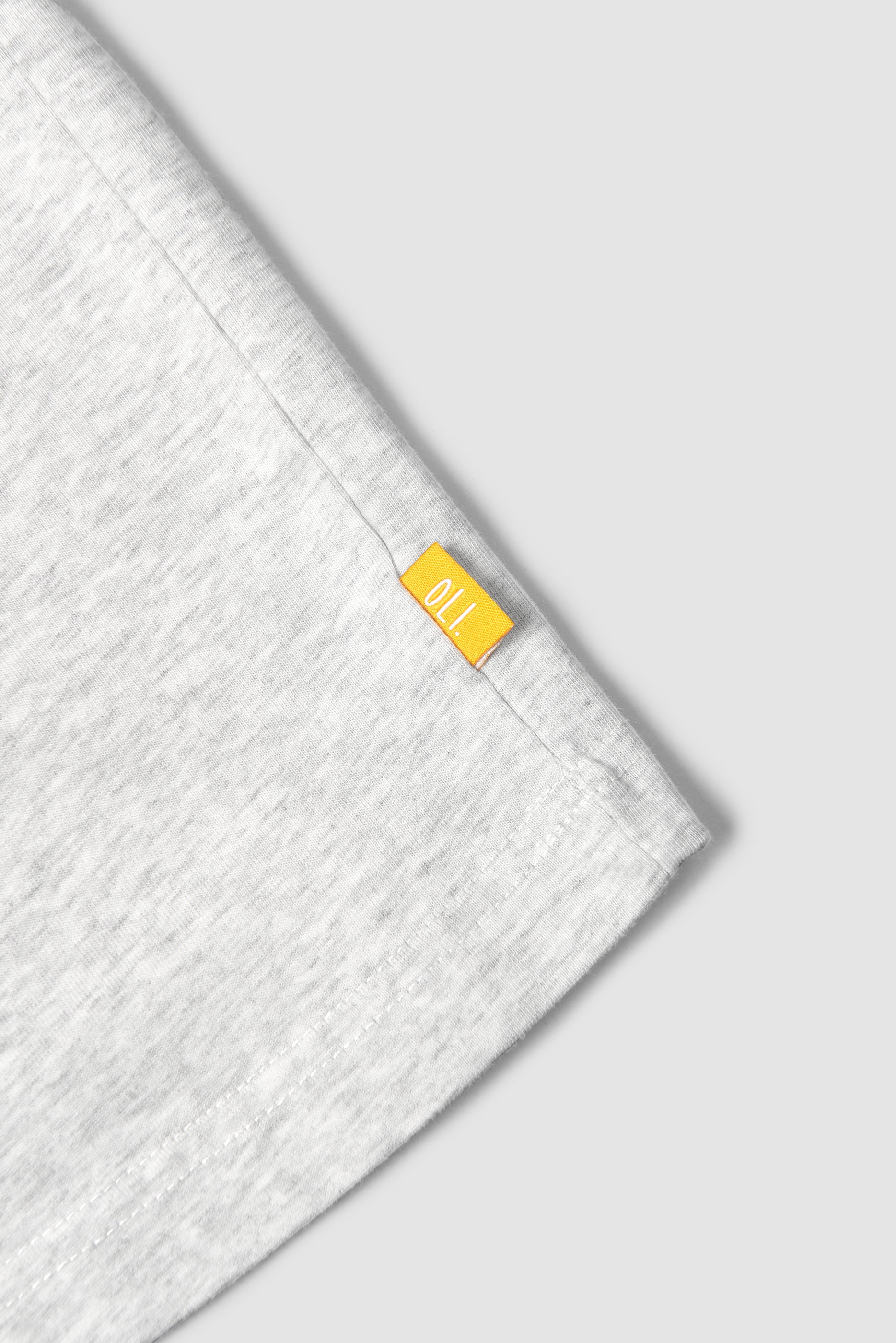 *IMPERFECT* University T - Snow Marle